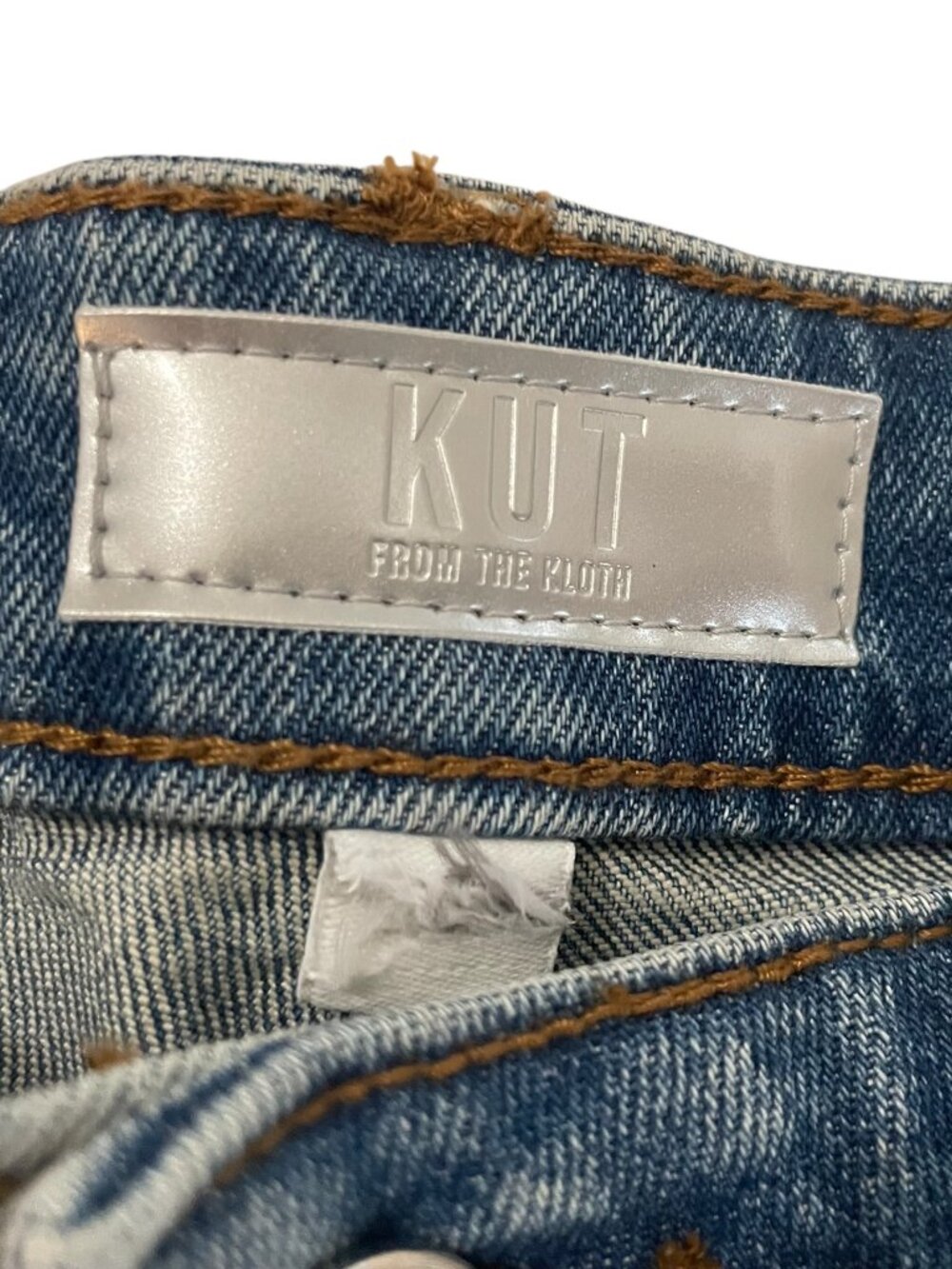 NWT Kut From The Kloth Fay Studded Ankle Straight Jeans 4 - Picture 12 of 12